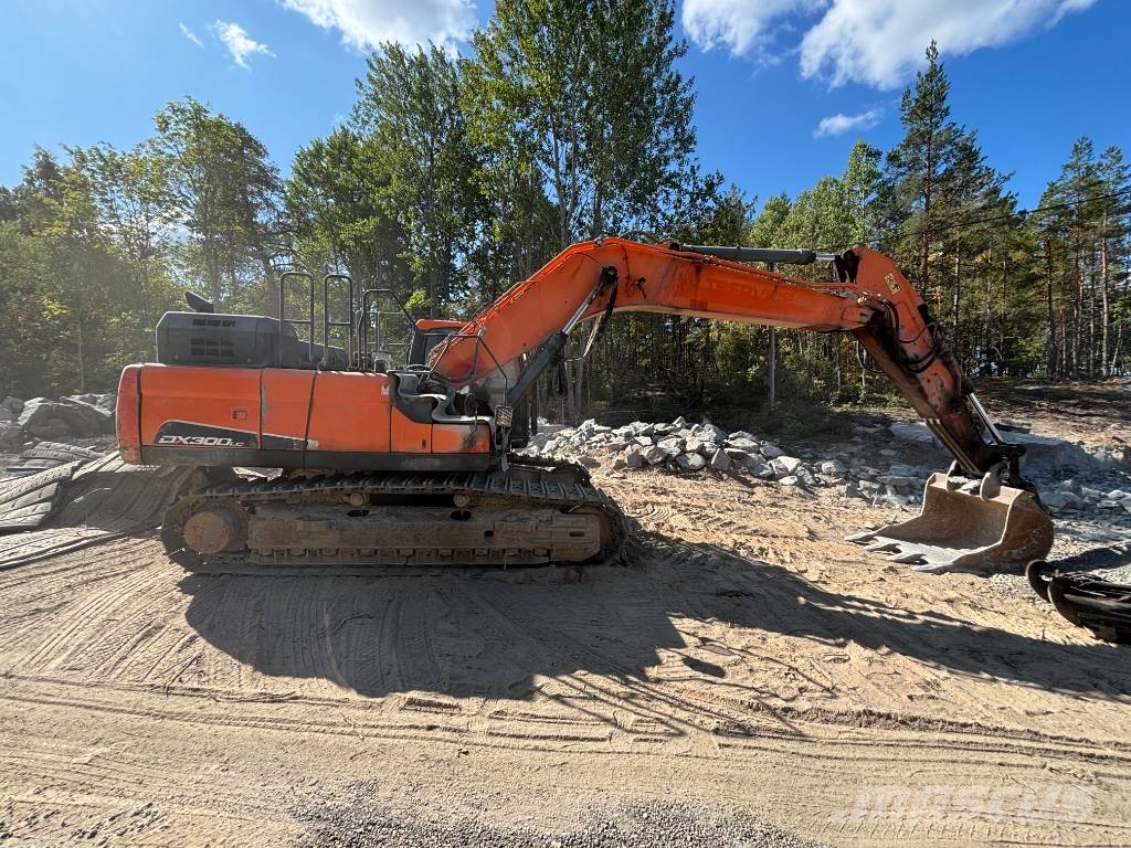 Doosan DX 300 LC-5 Excavadoras sobre orugas