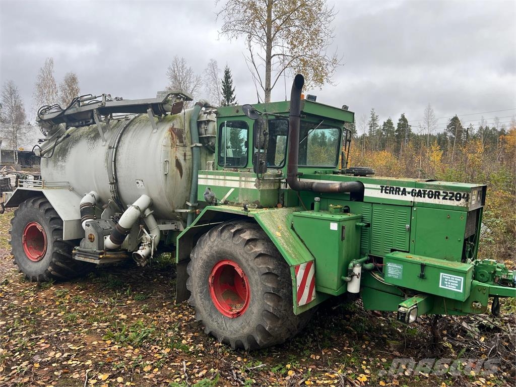 TerraGator 2204 Weitere Düngemaschinen