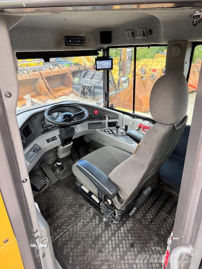 Volvo A25G ساحبات مفصلية