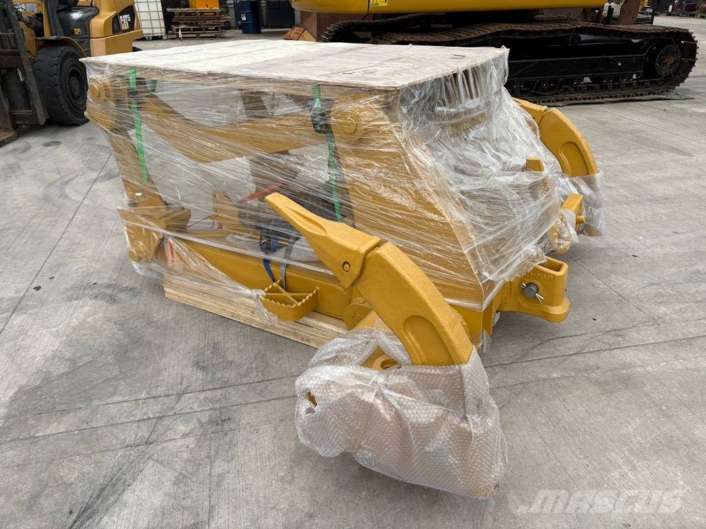 CAT D 6 履帶推土機