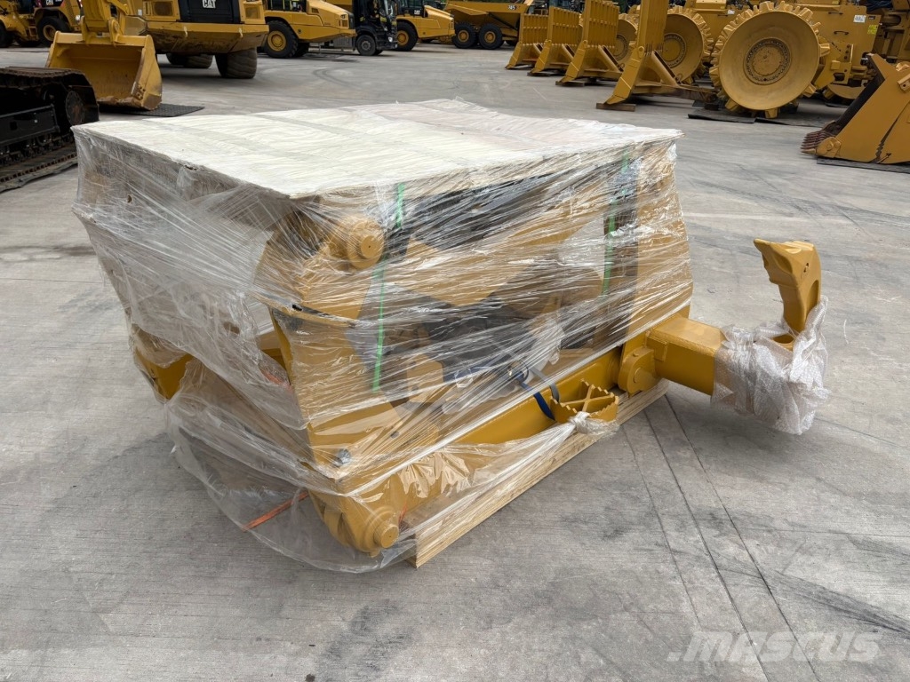 CAT D 6 履帶推土機
