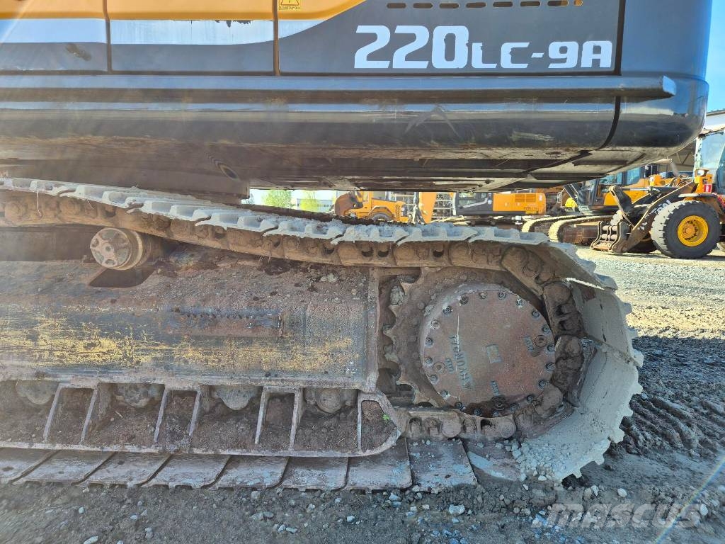 Hyundai R 220 LC-9A Excavadoras sobre orugas
