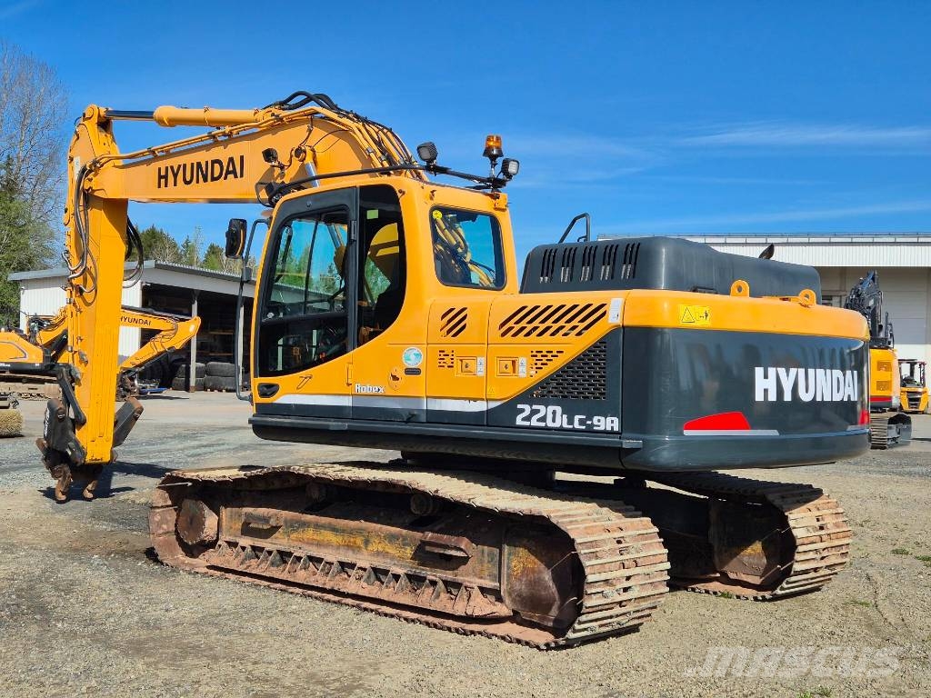 Hyundai R 220 LC-9A Excavadoras sobre orugas