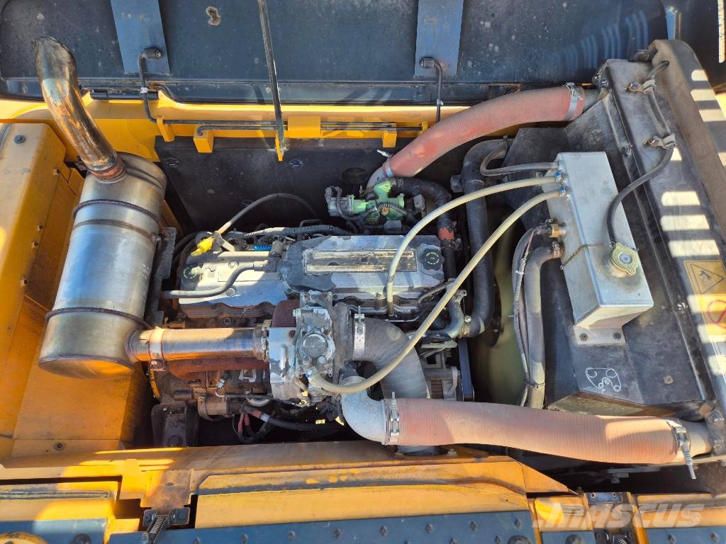 Hyundai R 220 LC-9A Excavadoras sobre orugas