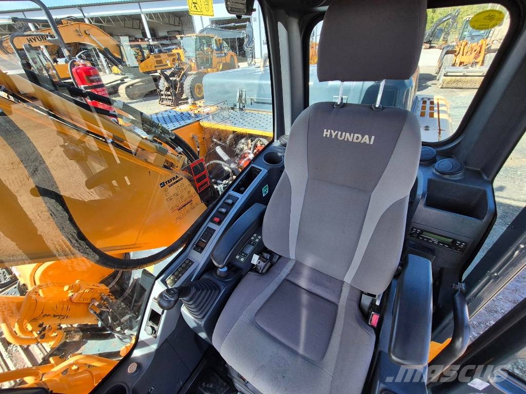 Hyundai R 220 LC-9A Excavadoras sobre orugas
