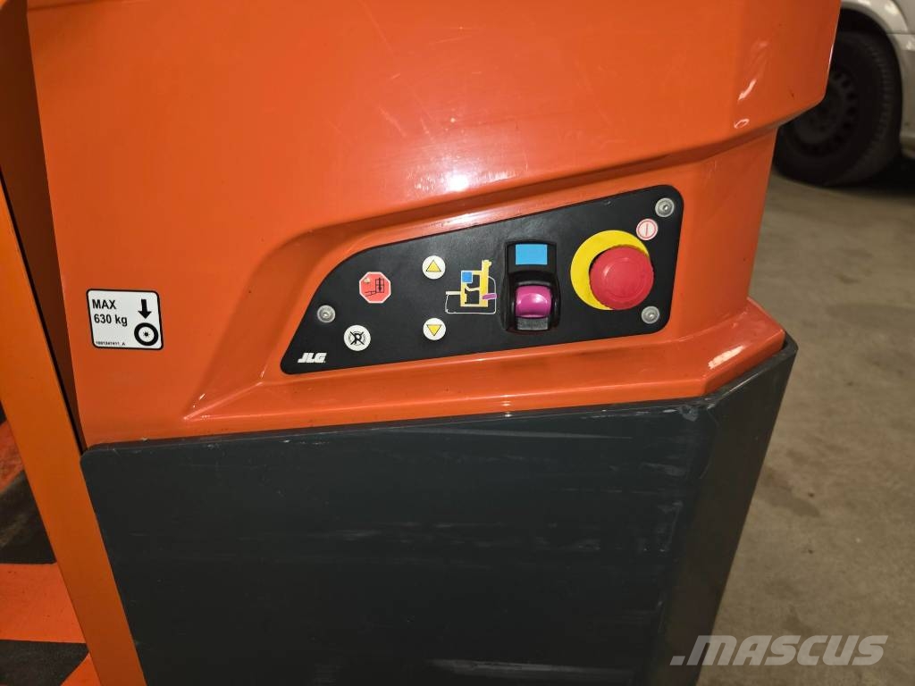 JLG DSP-M Välitasokeräilytrukit