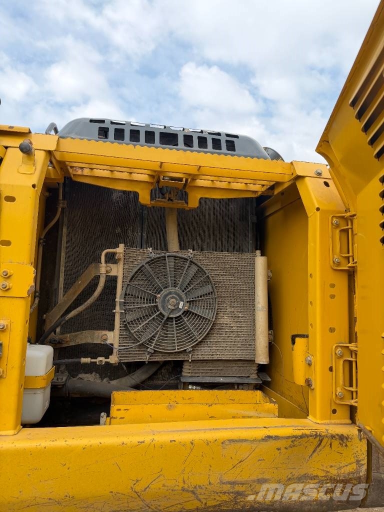Komatsu PC 200 Raupenbagger