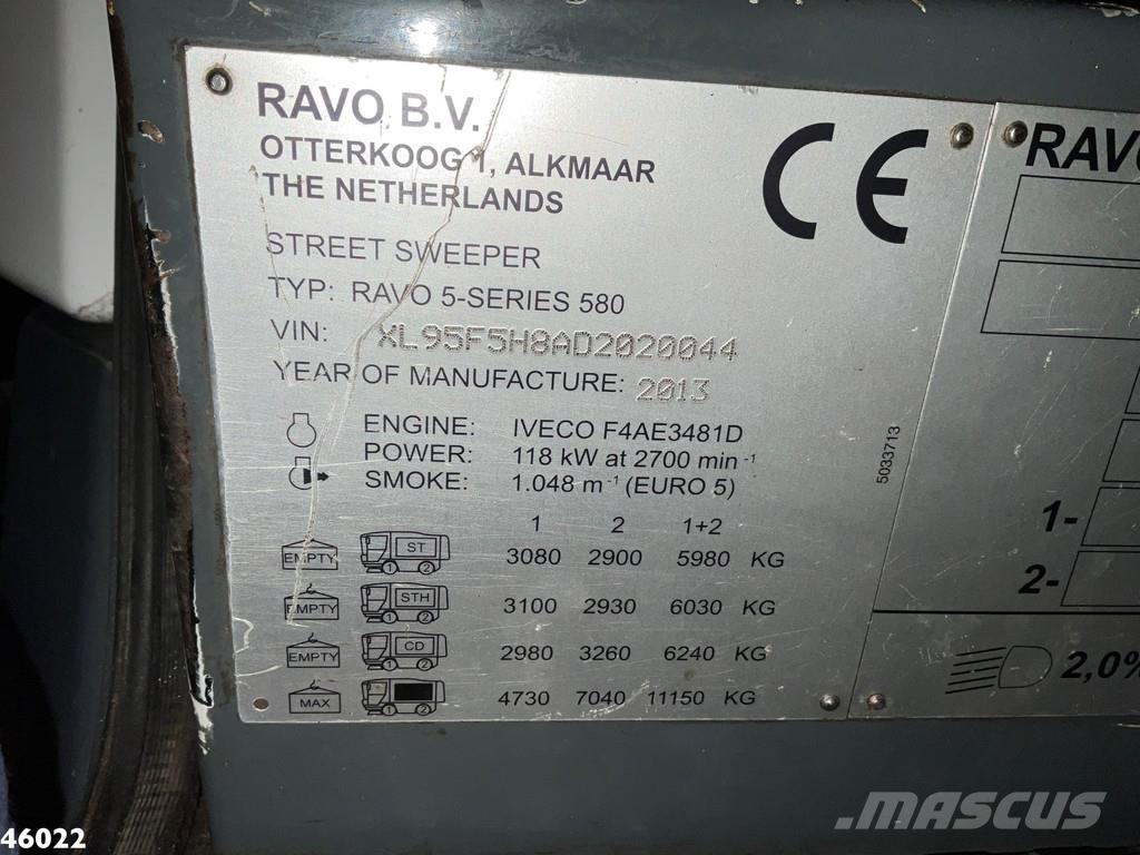 Ravo 580 with 3-rd brush 청소 트럭