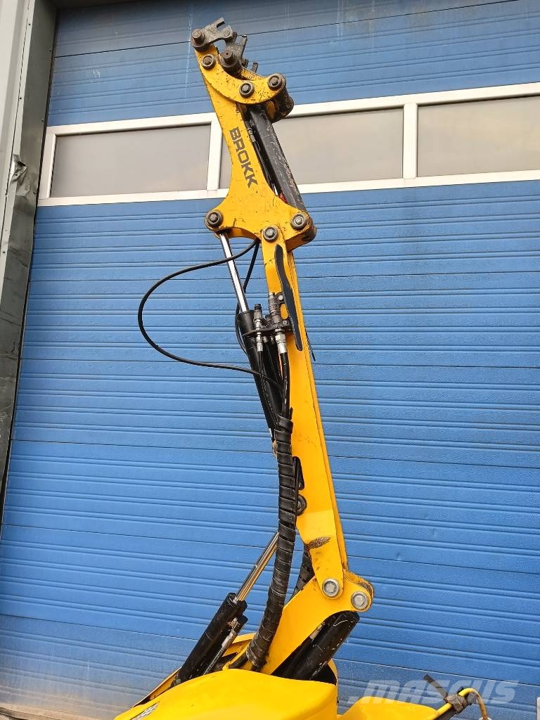 Brokk 100 husqvarna robot remote excavator digger bagger Excavadoras de demolición