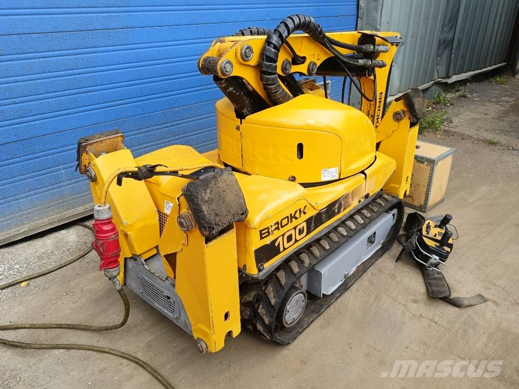 Brokk 100 husqvarna robot remote excavator digger bagger Excavadoras de demolición