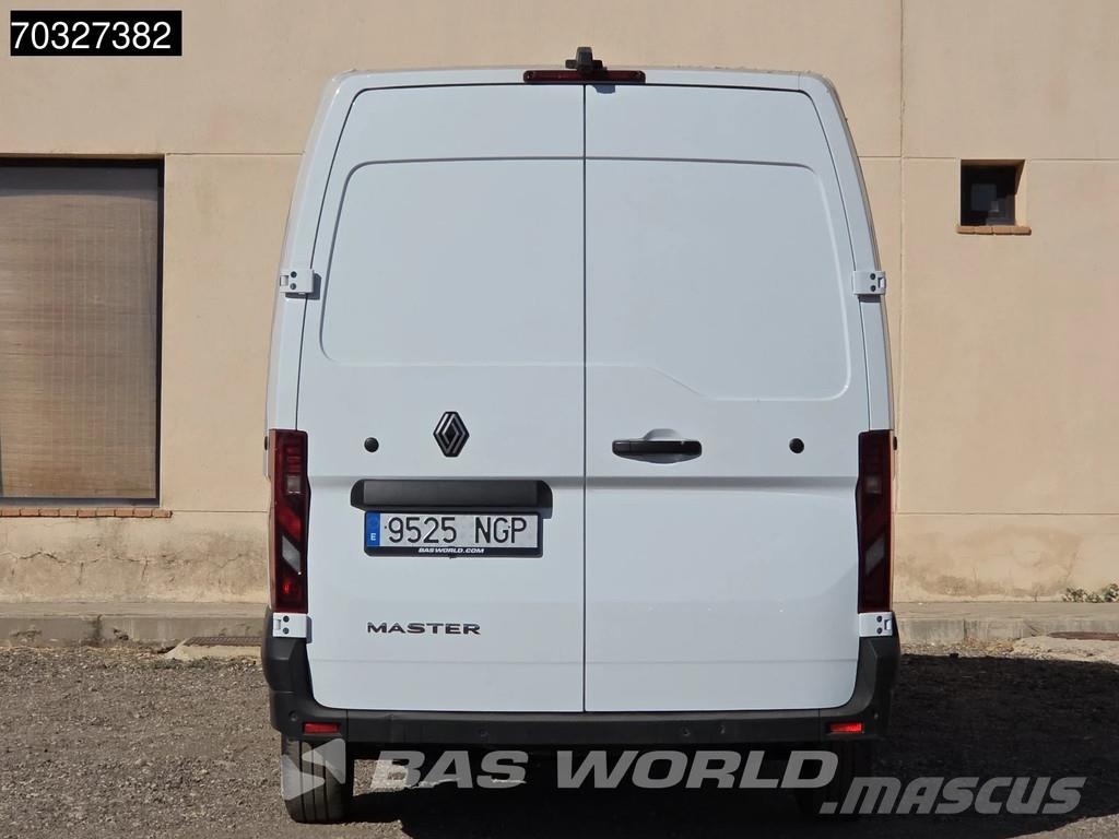 Renault Master 130pk Modelo 2025 - L3H2 - LED - Aire acond Lieferwagen