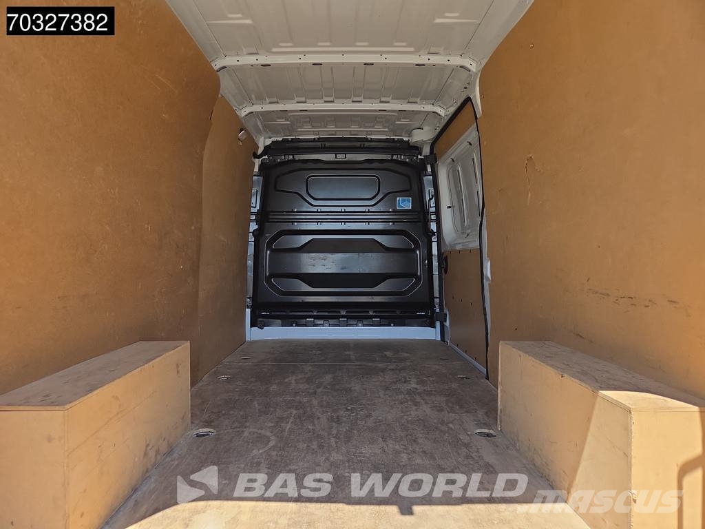Renault Master 130pk Modelo 2025 - L3H2 - LED - Aire acond شاحنة مقفلة