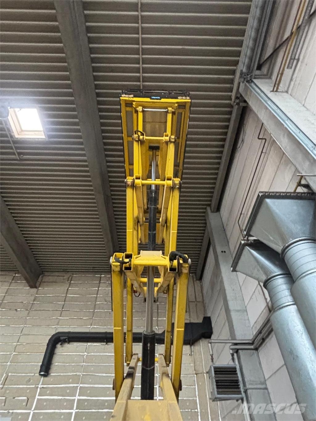 Airo XL19E Arbeitshöhe 19 Meter رافعات مقصية الشكل