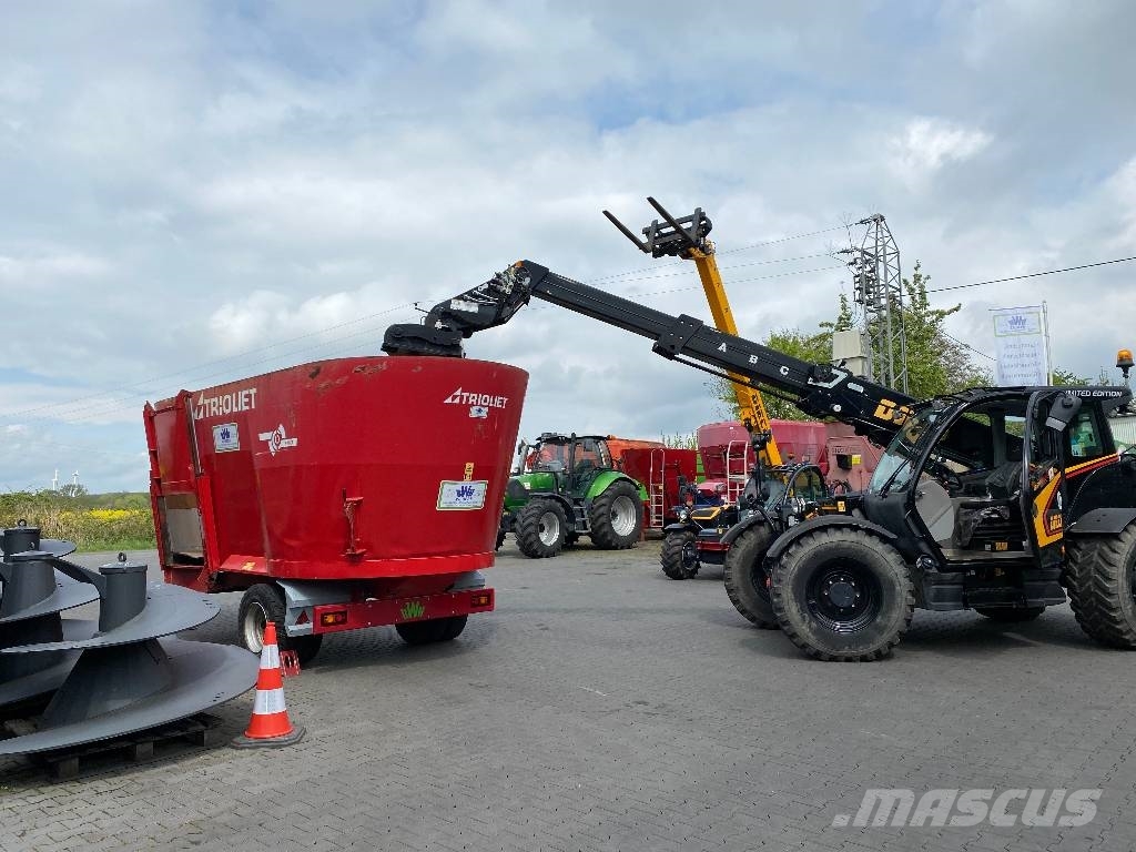 Trioliet SM-2-18-K 混合餵料機