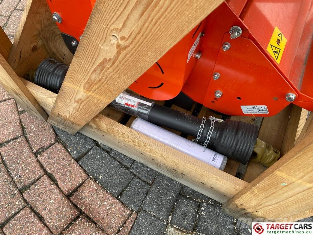 Kubota SE1151 Flail Mowing Deck 150cm New Unused Kompakttraktor tilbehør