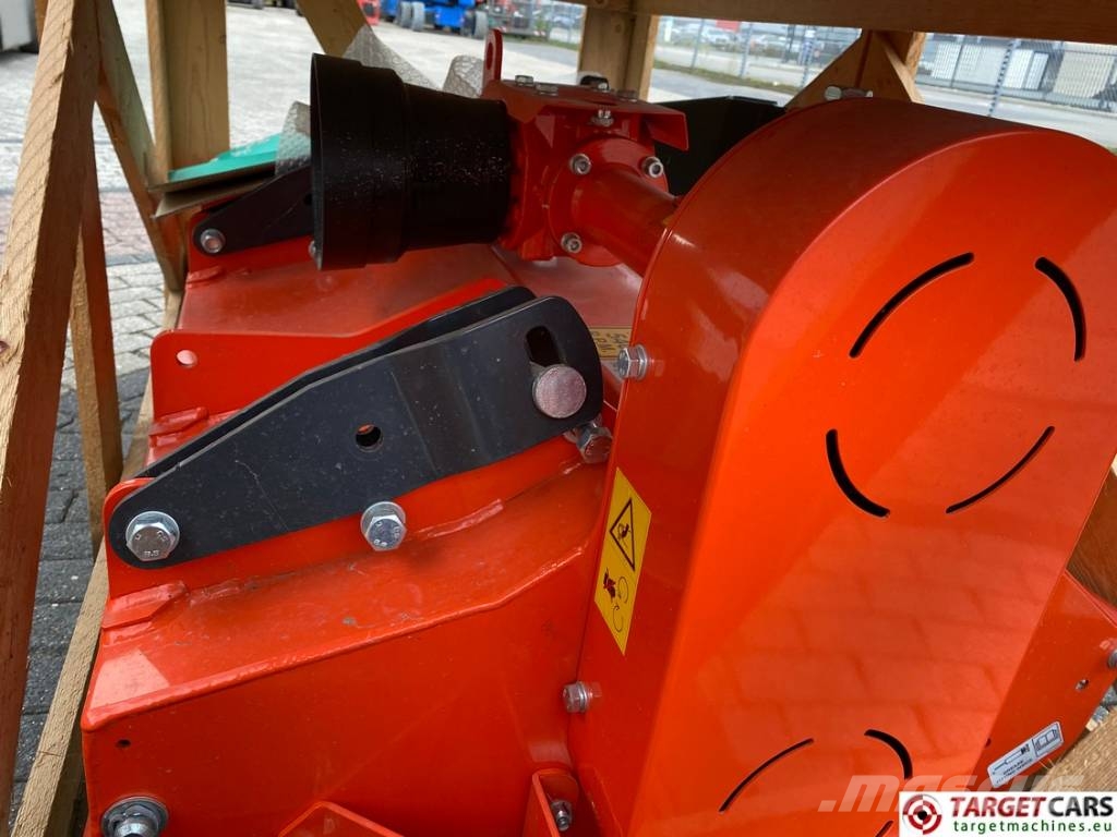 Kubota SE1151 Flail Mowing Deck 150cm New Unused Kompakttraktor tilbehør