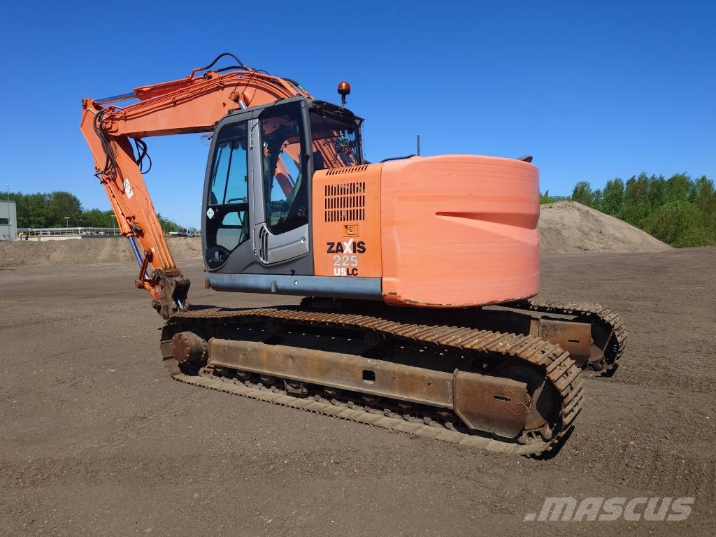 Hitachi ZX 225 US LC-3 履带挖掘机