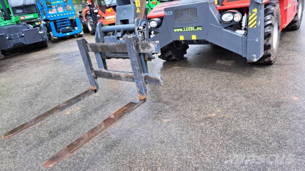 Magni RTH 5.21 / drehbare Teleskopstapler 21m MRT2150 Kurottajat