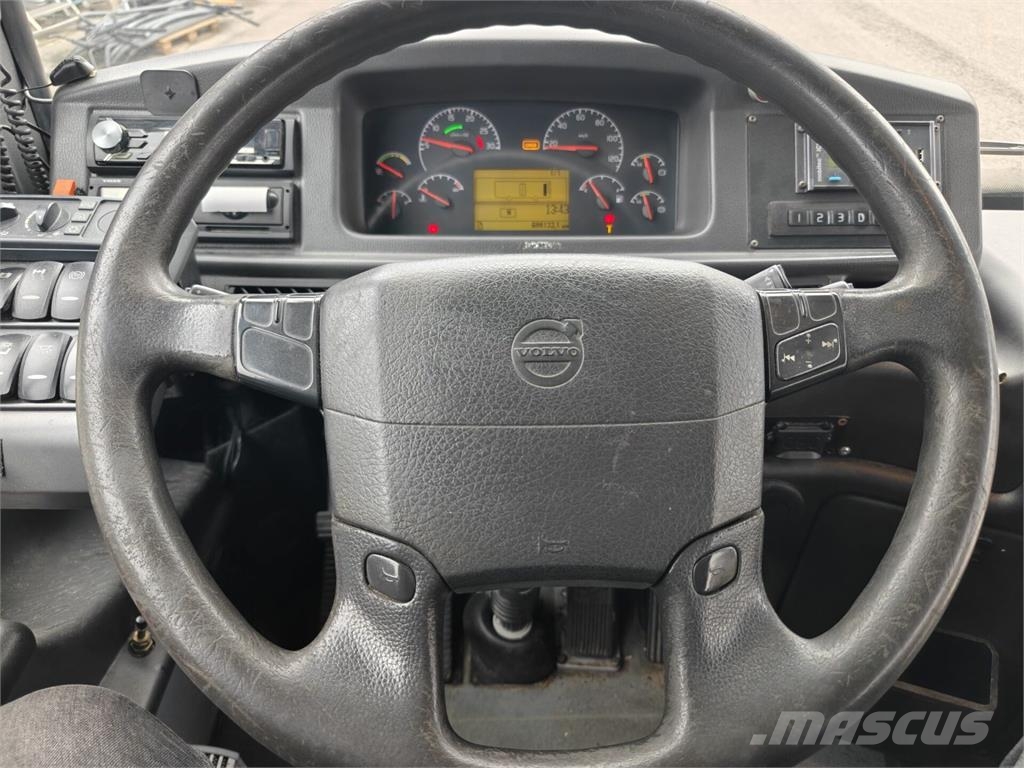 Volvo 8700 Ônibus escolar