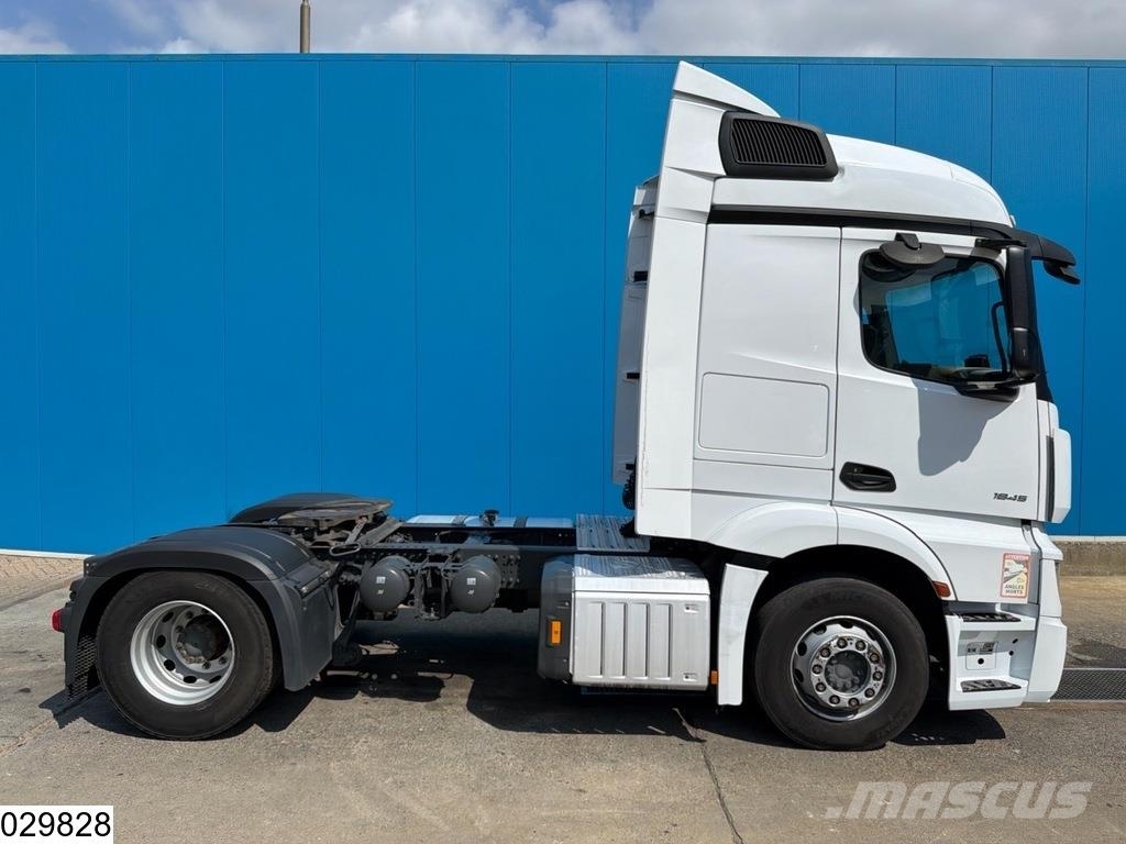 Mercedes-Benz Actros 1845 EURO 6d Vetopöytäautot