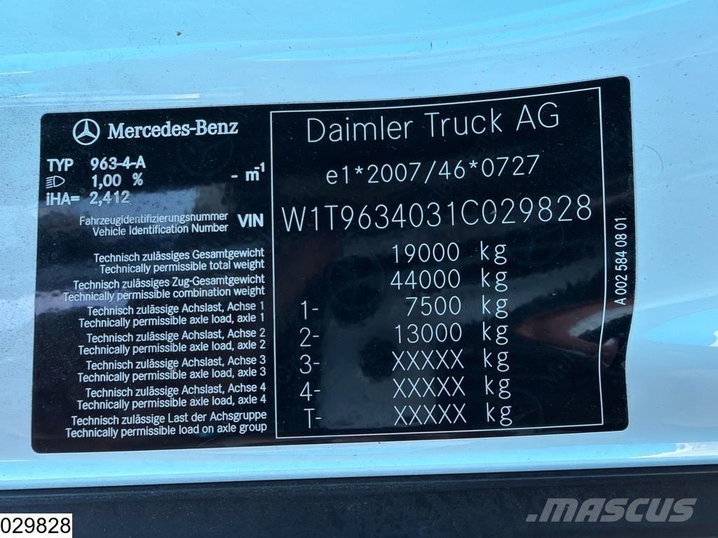 Mercedes-Benz Actros 1845 EURO 6d Vetopöytäautot