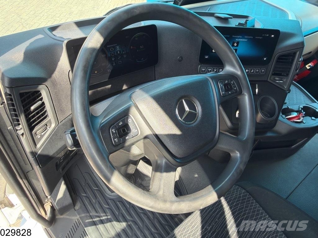 Mercedes-Benz Actros 1845 EURO 6d Vetopöytäautot