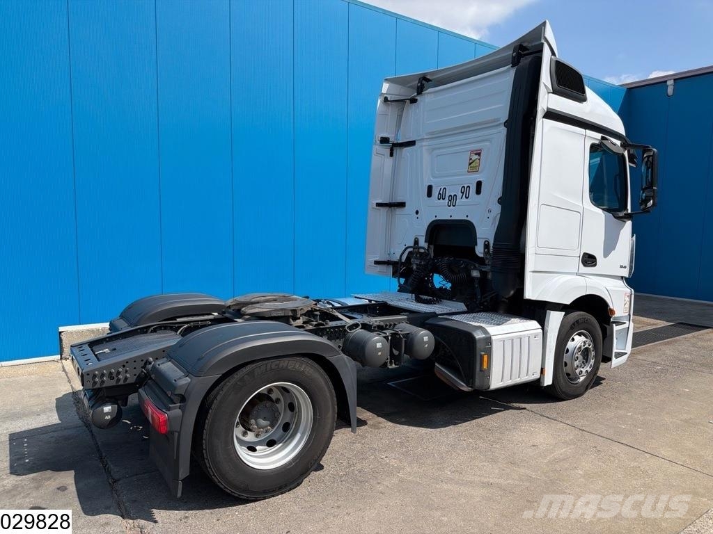 Mercedes-Benz Actros 1845 EURO 6d Vetopöytäautot