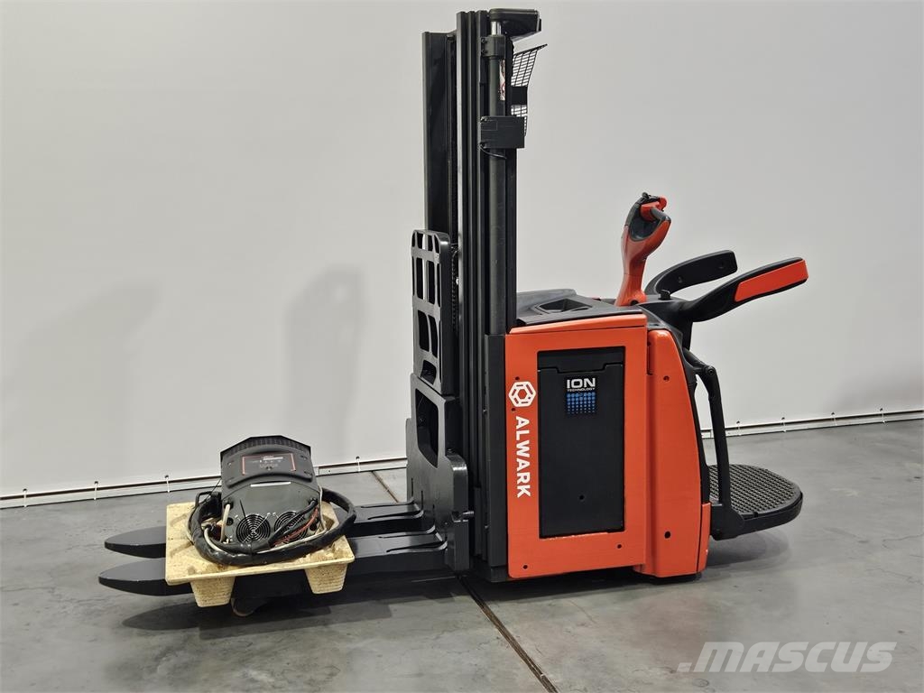 Linde L20AP Platform stackers
