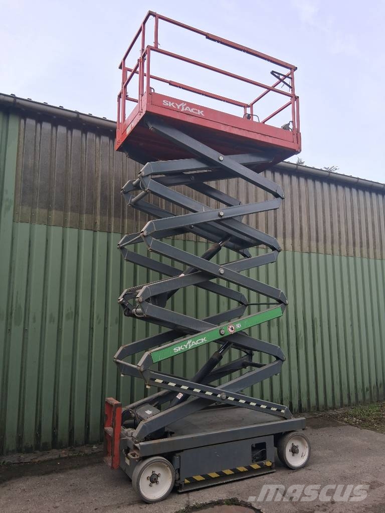 SkyJack SJ III 4632 Підйомники-ножиці