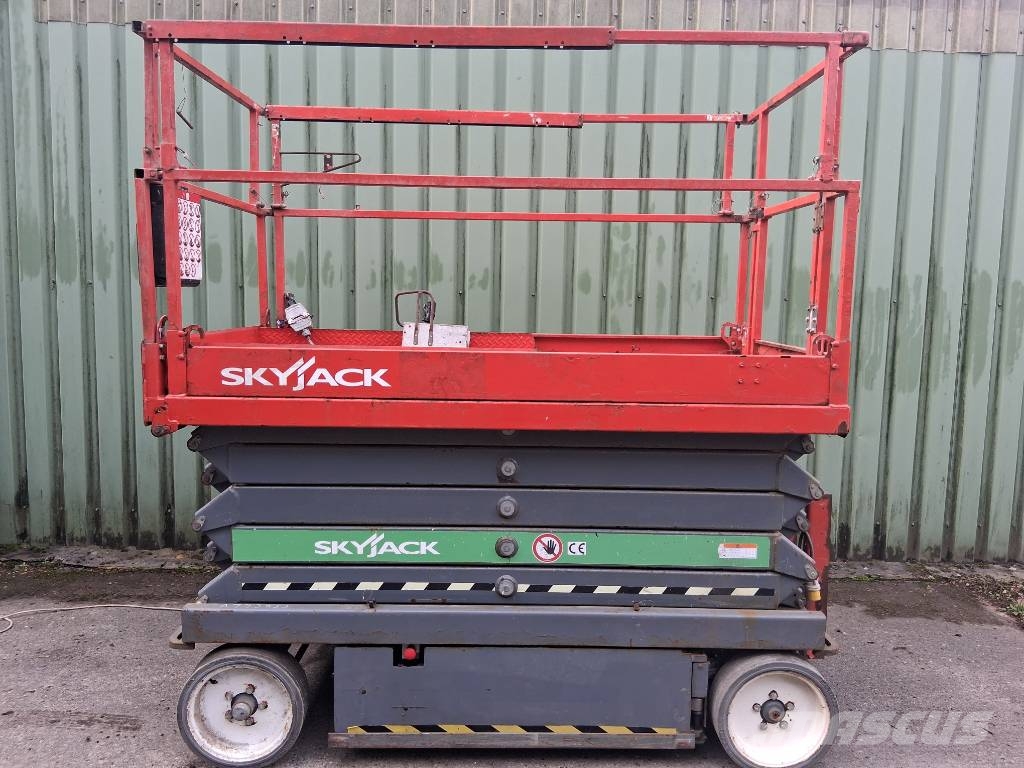 SkyJack SJ III 4632 Підйомники-ножиці