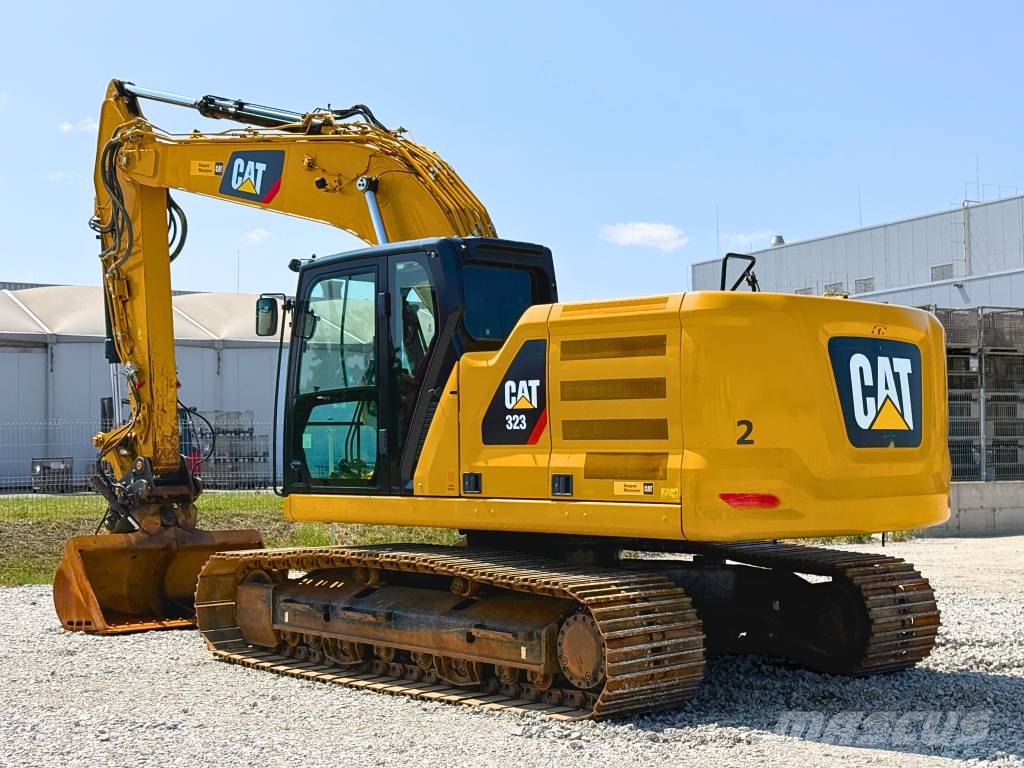 CAT 07B CAT 323 Vikšriniai ekskavatoriai