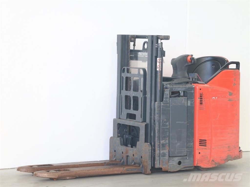 Linde D12SP/133-01 Pedestrian stacker