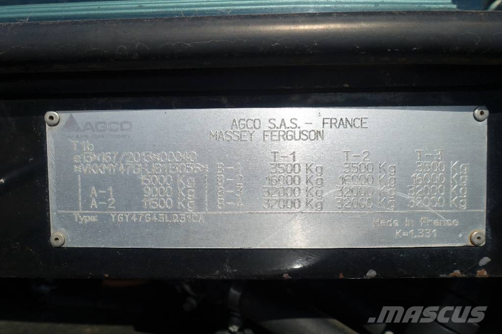Massey Ferguson 8735 Dyna VT Traktoren