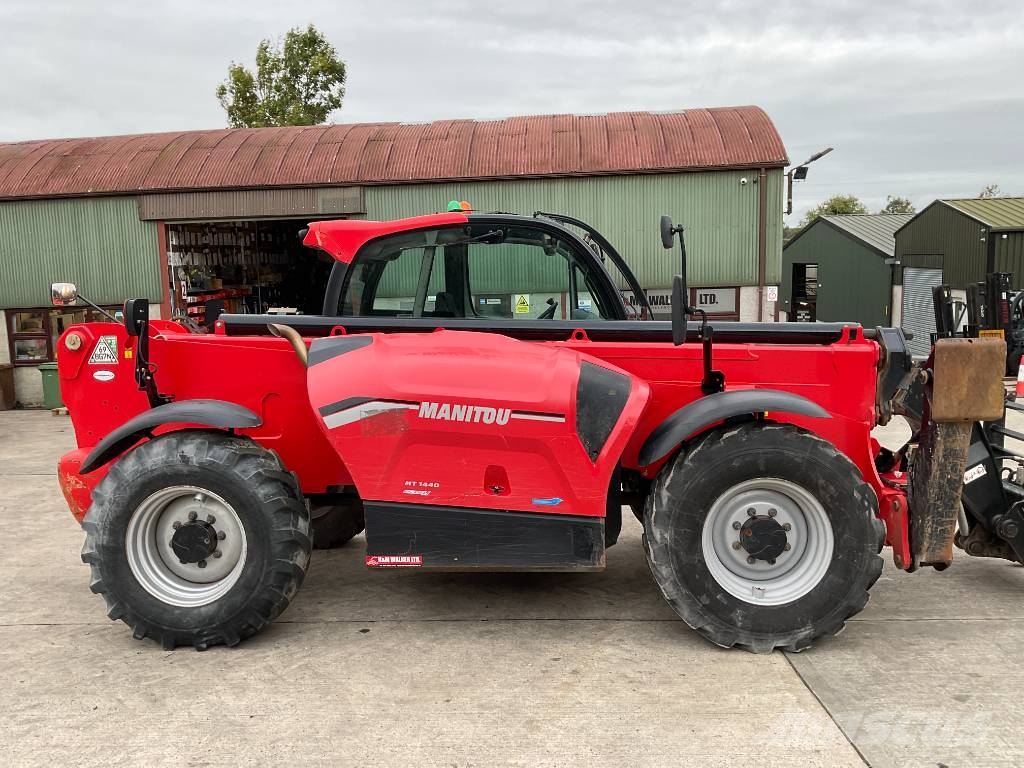 Manitou MT 1440 Easy Telescopic handlers