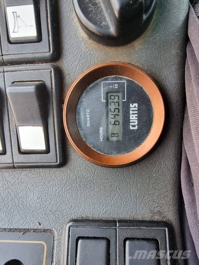 Volvo EW 160 B & Roto Колёсные экскаваторы