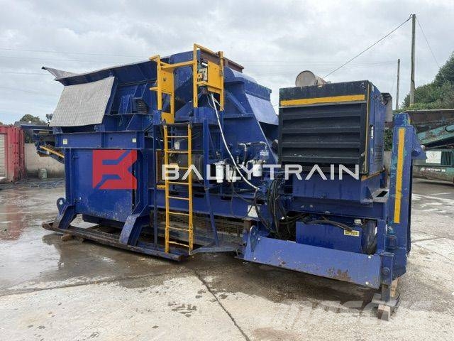 Kue-Ken 75S Hook Lift Jaw Crusher (30×20) Mobilni drobilniki