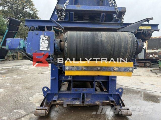 Kue-Ken 75S Hook Lift Jaw Crusher (30×20) Mobilni drobilniki