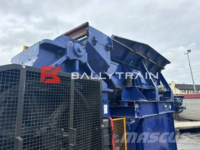 Kue-Ken 75S Hook Lift Jaw Crusher (30×20) Mobilni drobilniki