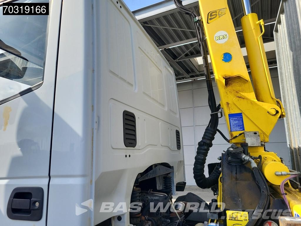 Iveco Eurocargo 160E220 4X2 HYVA V911 3S Crane Kran 750c Flatbed kamyonlar