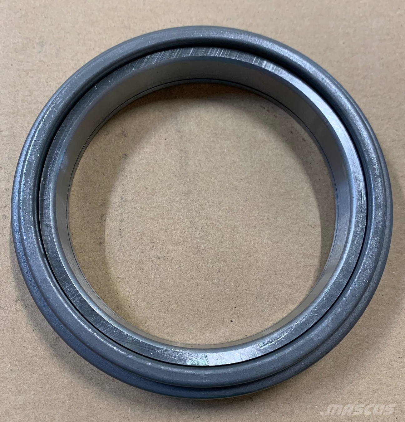 Deutz-Fahr Release bearing 04383379, 4383379, 0438 3379 Transmission