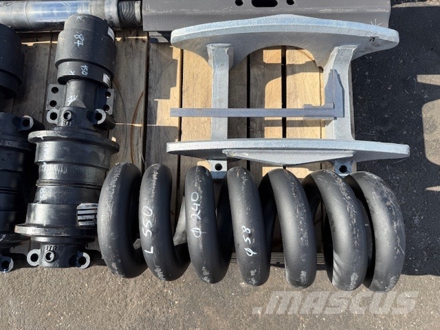 Liebherr R 924 COMPACT COMPLET NEW PARTS Гусеницы и цепи