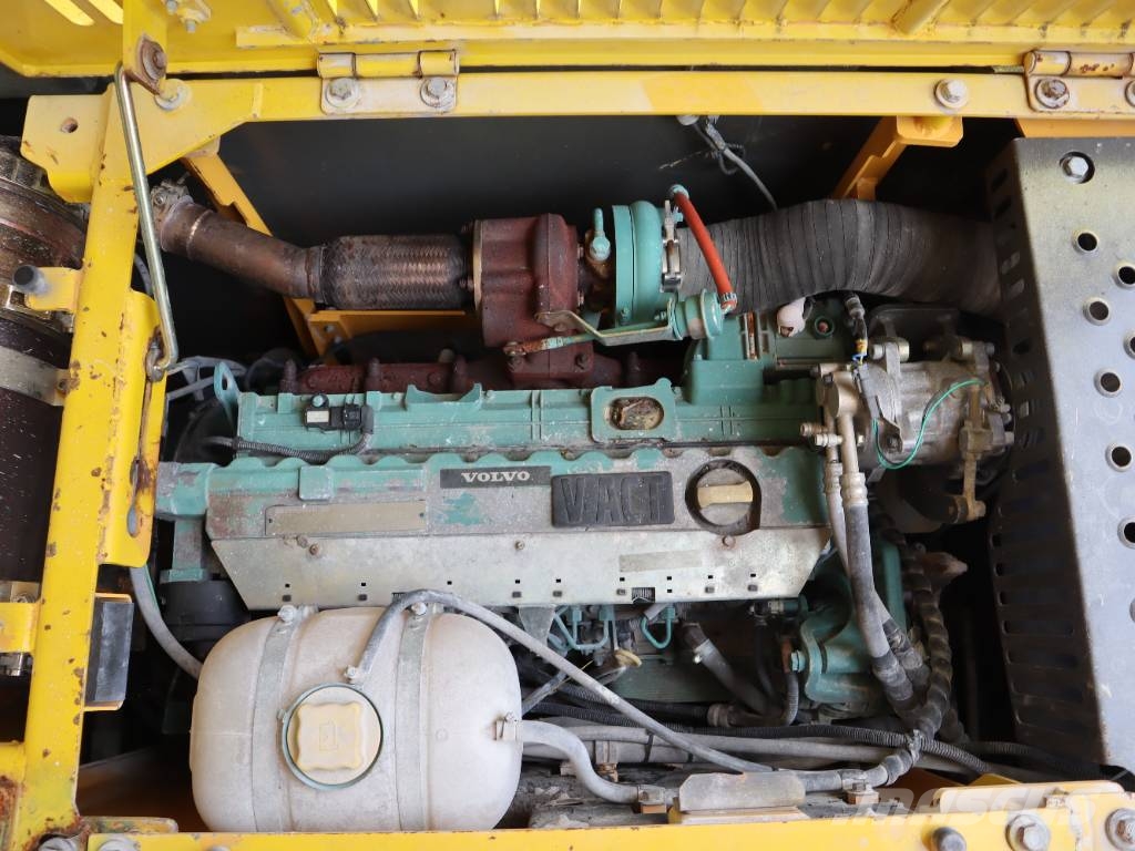 Volvo ECR 235 C L Raupenbagger