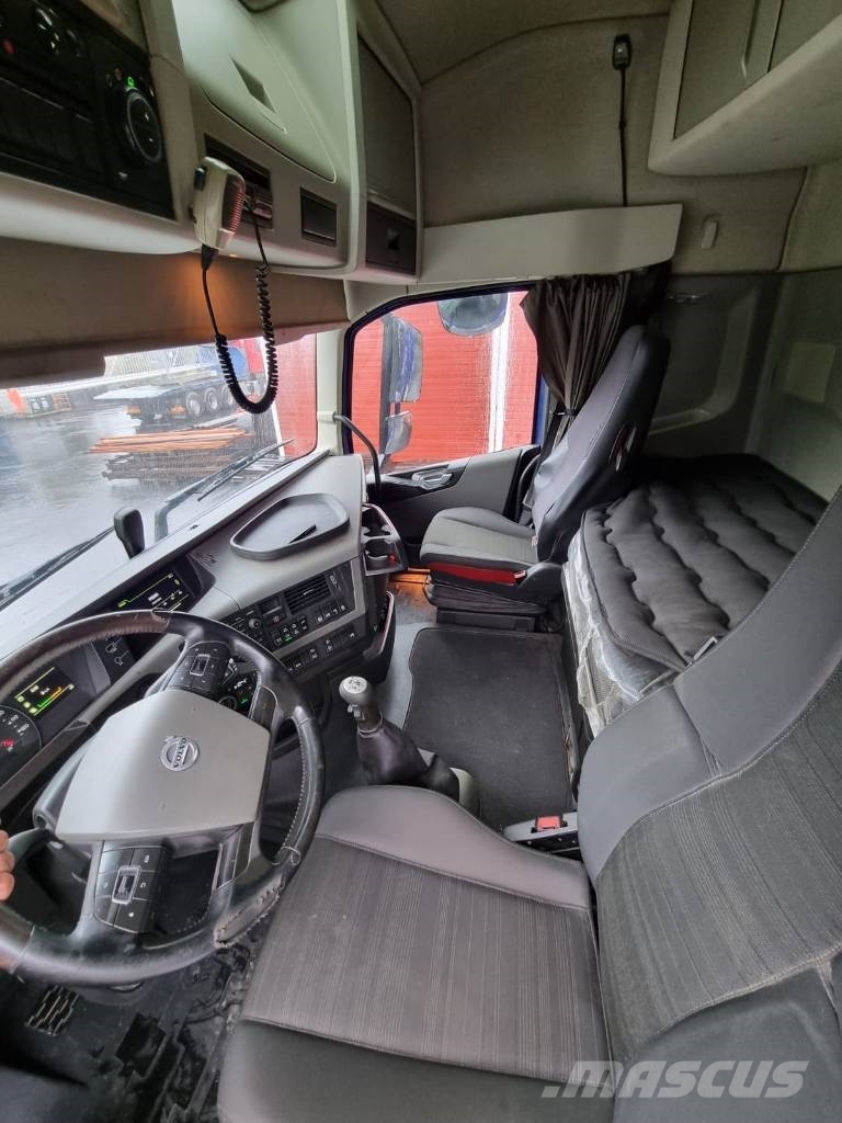Volvo FH Kamioni za drva Šticari