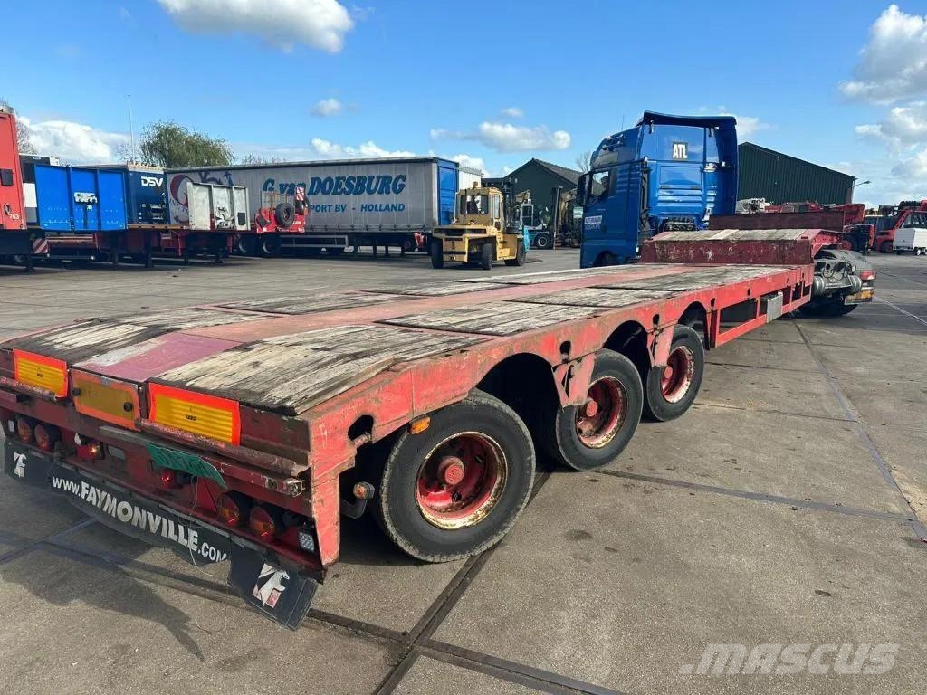 Faymonville 3 AXLE STEERING , DOUVLE EXTENDABLE BED 9,4 + 6,9 Low loader-semi-trailers