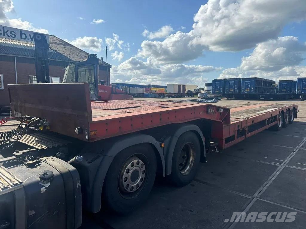 Faymonville 3 AXLE STEERING , DOUVLE EXTENDABLE BED 9,4 + 6,9 Low loader-semi-trailers