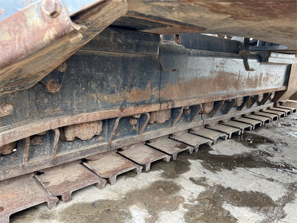 Komatsu PC 450 LC Bagri goseničarji