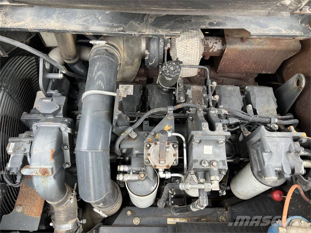 Komatsu PC 450 LC Bagri goseničarji