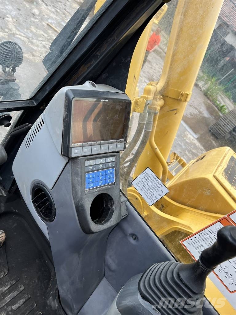 Komatsu PC 450 LC Bagri goseničarji