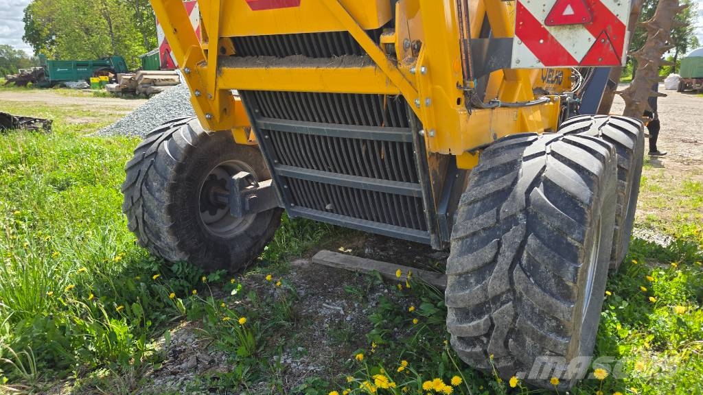 Elho Scorpio 710 Подборщики камней