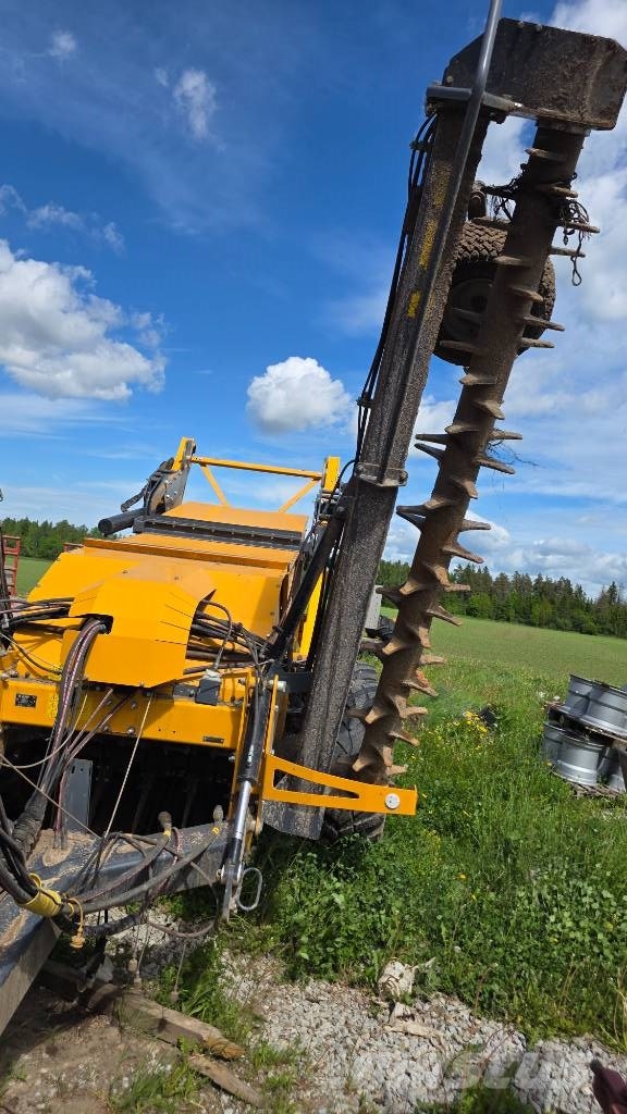 Elho Scorpio 710 Подборщики камней